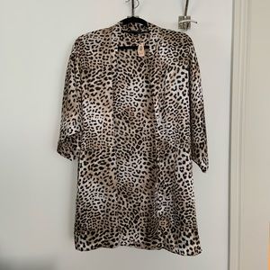 Animal print silky Victoria’s Secret robe